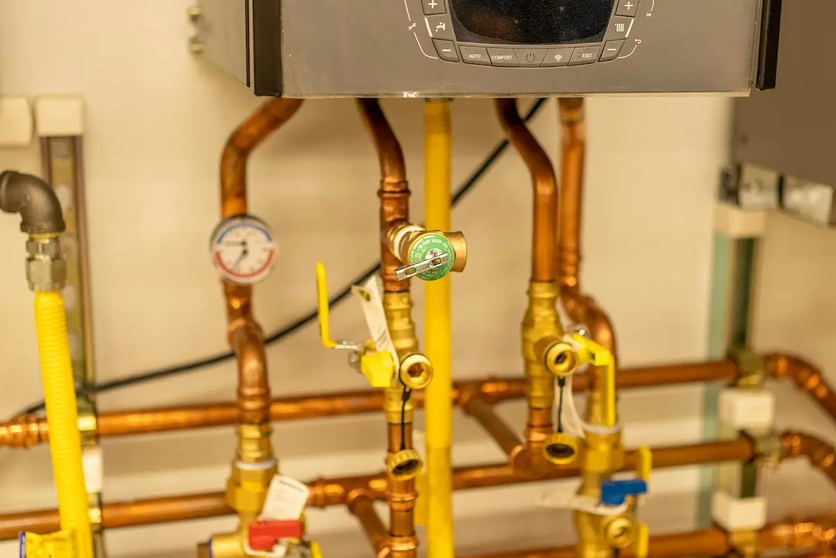 Licensed technician providing Backflow Prevention for a homeowner in Marina del Rey